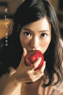 小泉彩
