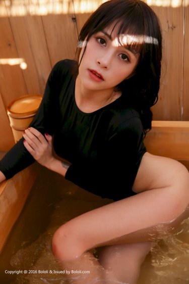 贾笑涵